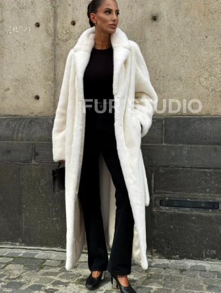 Длинная белая норковая шуба - фото 4