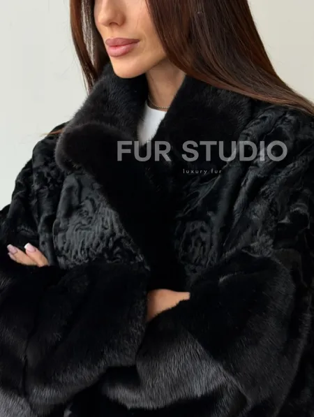 Полушубок из каракуля с норкой - фото 1