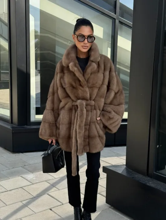 Шуба норковая летучая мышь английский воротник, оверсайз - цвет темный пастель - фото 3