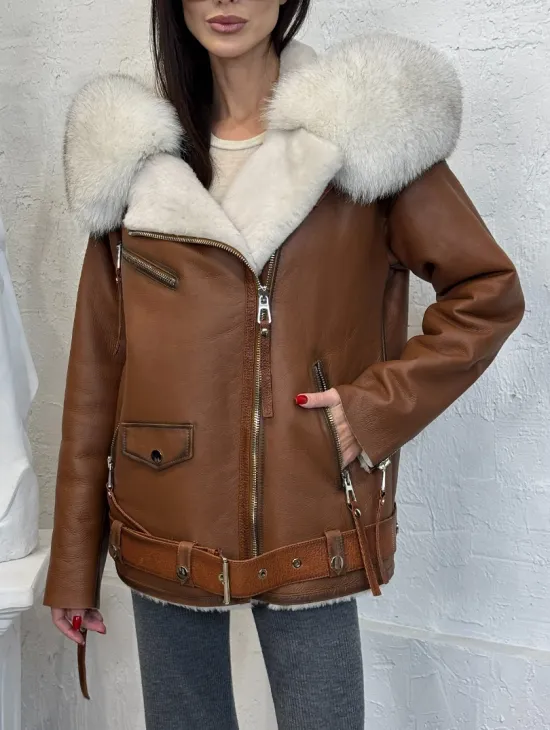 Дубленка - куртка женская из натуральной овчины с капюшоном из меха финского песца - фото 6