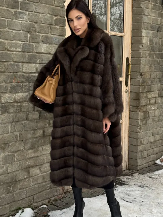 Роскошное манто из меха баргузинского соболя -  летучая мышь - фото 3