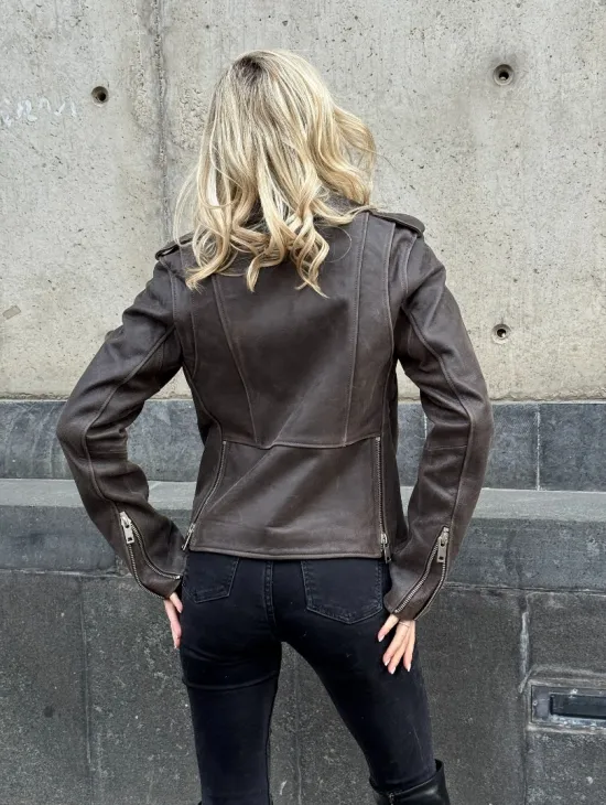 Косуха женская из винтажной кожи - фото 8