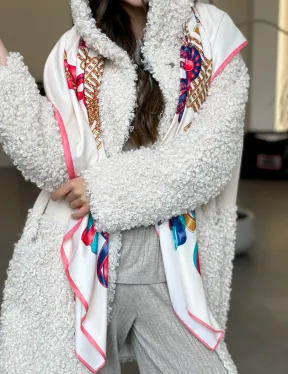 Шуба оверсайз из экомеха с капюшоном - фото 5