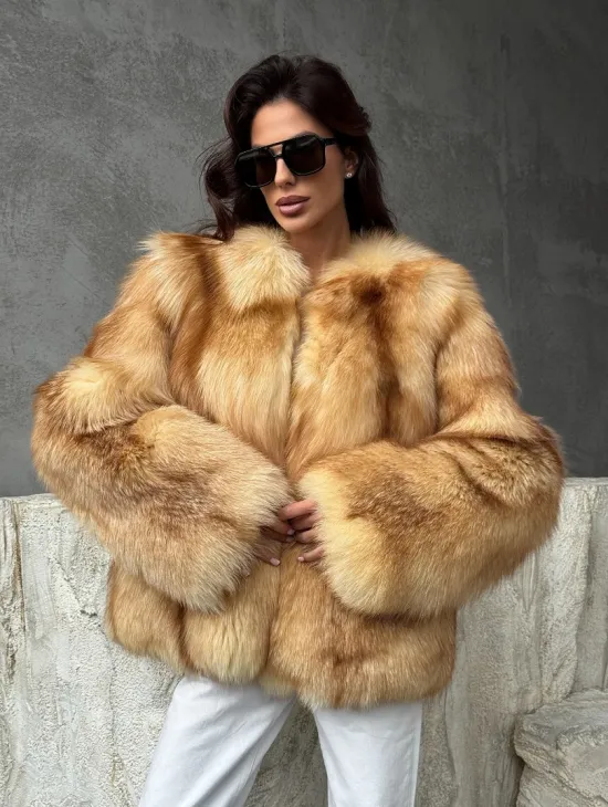 Шуба из натурального лисьего меха - фото 10