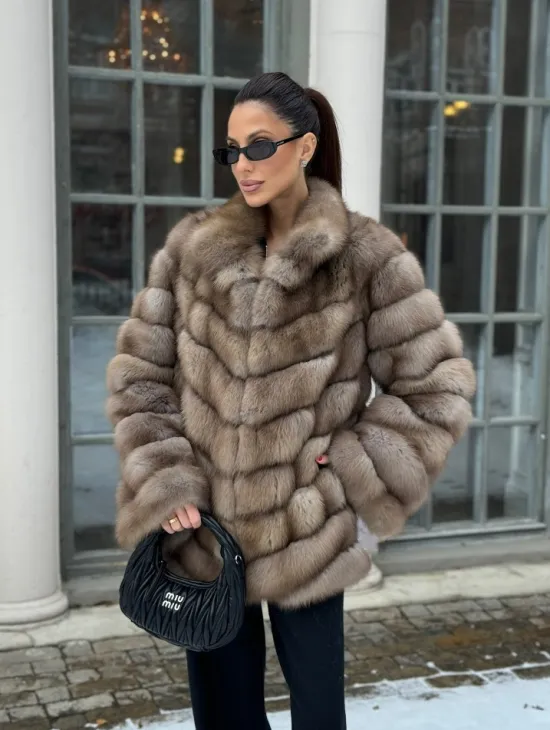 Шуба из меха куницы - цвет трюфель - фото 0