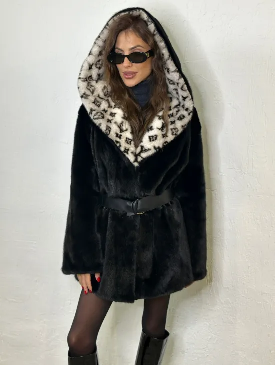 Черная норковая шуба, капюшон с принтом Louis Vuitton - фото 2